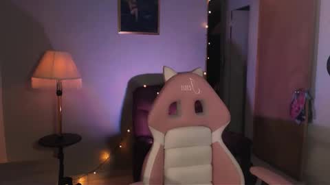 I AM JENN  online show from 02-02-25, 11:00