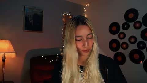 I AM JENN  online show from 02-23-25, 11:25