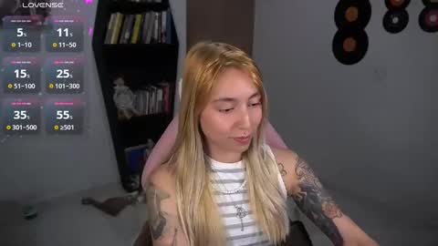 I AM JENN  online show from 09-17-25, 03:19