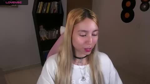 I AM JENN  online show from 10-17-25, 04:26