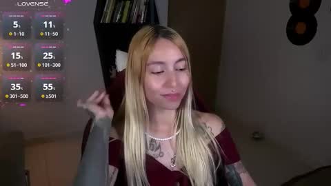 I AM JENN  online show from 10-25-25, 04:09