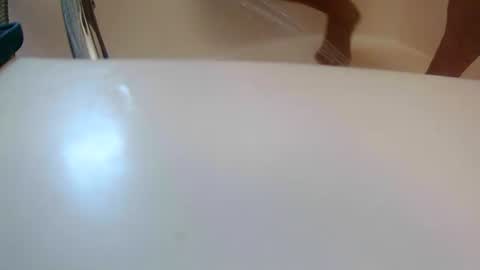 ElVergone online show from 02-28-25, 07:46