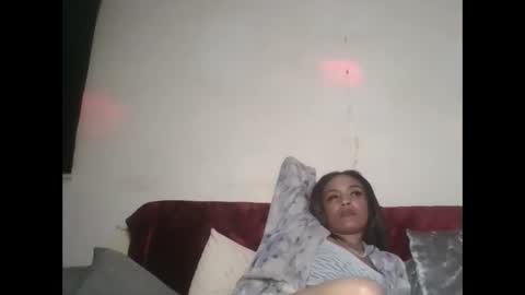 Snapshot of saucy_shanice chatting on 02-21-26, 12:55 Shaniiice online show from 02-21-26, 12:55