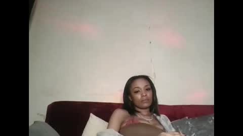 Snapshot of saucy_shanice chatting on 02-24-26, 03:48 Shaniiice online show from 02-24-26, 03:48