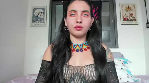 Snapshot of saucy_zaren chatting on 04-23-26, 09:39 Zaren online show from 04-23-26, 09:39