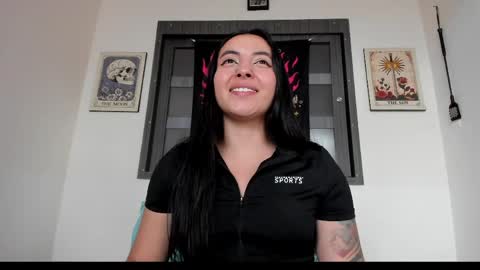 Snapshot of saucy_zaren chatting on 05-04-26, 07:54 Zaren online show from 05-04-26, 07:54