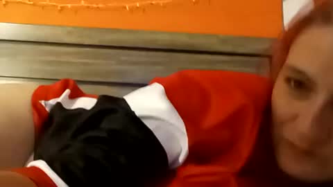 SnowBunny online show from 01-22-25, 12:59