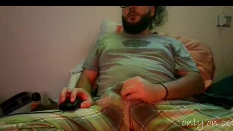 Snapshot of saucybonjo chatting on 01-05-25, 05:20 Ben online show from 01-05-25, 05:20