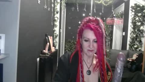 SaucySky online show from 01-19-26, 09:13