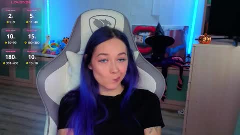 Ariel online show from 10-29-25, 05:10