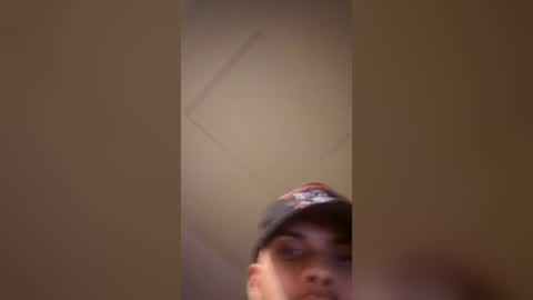 Snapshot of savagedaddy22 chatting on 07-08-26, 05:23 Richie online show from 07-08-26, 05:23