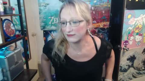 Savanah online show from 09-09-25, 03:55