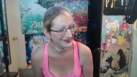 Savanah online show from 09-17-25, 03:46