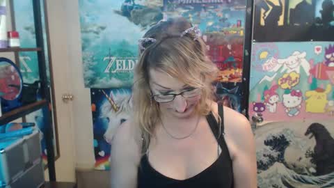 Savanah online show from 11-11-25, 10:32