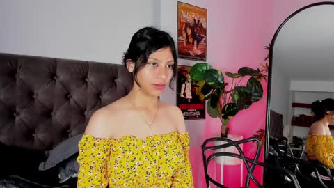 Snapshot of savannah_cameron chatting on 01-05-25, 02:19 Savannah online show from 01-05-25, 02:19