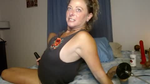 Snapshot of savannahlush chatting on 07-31-26, 02:11 savannahlush online show from 07-31-26, 02:11