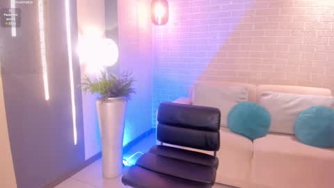 S a v a n n a h  online show from 02-16-25, 10:32