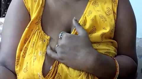 Anjali online show from 04-19-26, 01:38