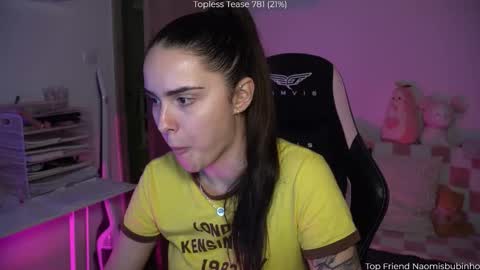 Snapshot of savvage_play chatting on 12-13-25, 07:53 Naomi online show from 12-13-25, 07:53