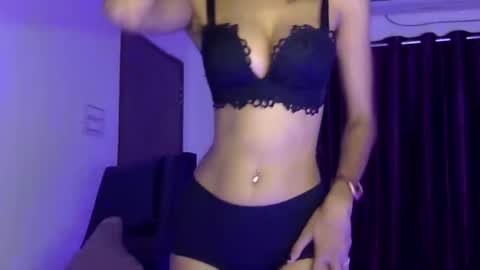 Snapshot of saxee_love chatting on 05-07-26, 01:16 saxee online show from 05-07-26, 01:16