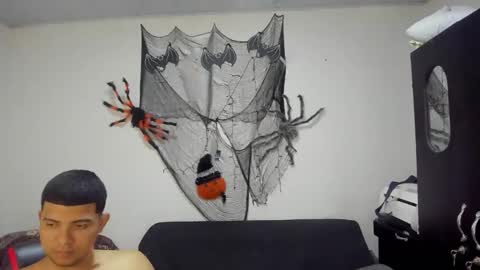 Snapshot of say_tony chatting on 10-25-25, 07:05 say_tony online show from 10-25-25, 07:05