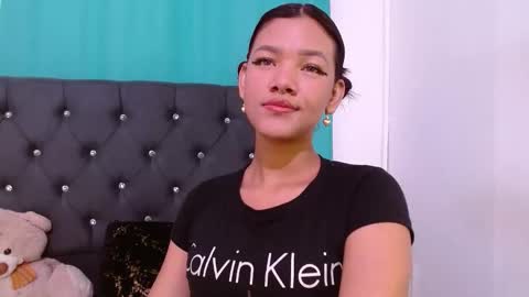 Snapshot of saykimmy chatting on 10-19-25, 01:17 saykimmy online show from 10-19-25, 01:17