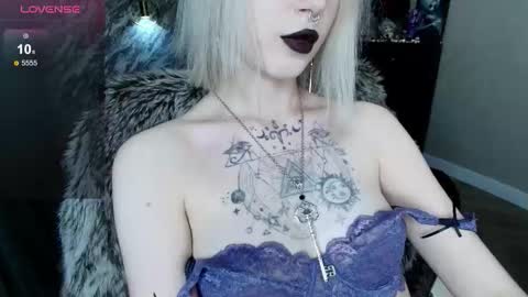 Anges online show from 01-13-26, 04:34