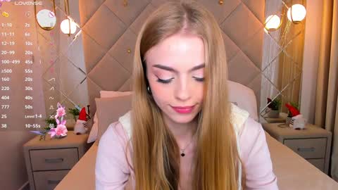 Snapshot of sayl0r_moon chatting on 02-01-25, 11:48 Kira GMT 7 Mon Thu-Sun 0800am-0200pm online show from 02-01-25, 11:48