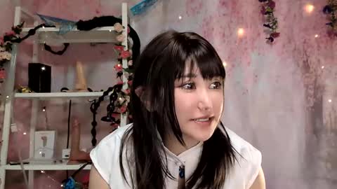 Snapshot of sayo_tanaka_japanese chatting on 05-11-26, 12:55 Sayo Tanaka online show from 05-11-26, 12:55