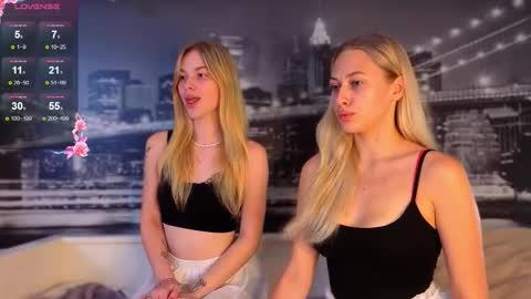 Snapshot of sayselena chatting on 10-03-25, 05:32 Hello guys our name is Emily Nicole Alice. We are very funny and love to spend time well online show from 10-03-25, 05:32