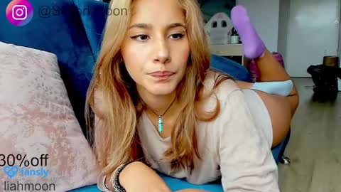 Snapshot of sazori_moon chatting on 12-23-24, 03:55 sazori_moon online show from 12-23-24, 03:55