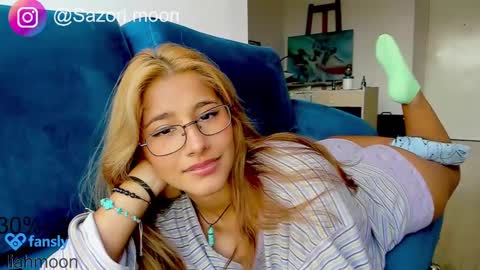 Snapshot of sazori_moon chatting on 01-09-25, 04:39 sazori_moon online show from 01-09-25, 04:39