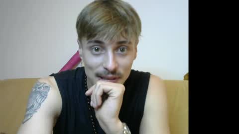 Snapshot of scaleslayer chatting on 01-15-25, 07:34 Mike online show from 01-15-25, 07:34