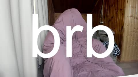 Snapshot of scandark chatting on 01-28-25, 05:11 scandark online show from 01-28-25, 05:11