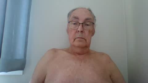Snapshot of scandxx chatting on 07-07-26, 08:40 Scand online show from 07-07-26, 08:40