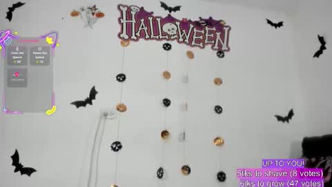 Snapshot of scar_oconnor_ chatting on 10-24-25, 02:46 Scarlett Oconnor online show from 10-24-25, 02:46