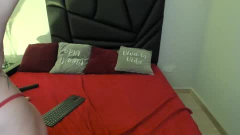 scarbadgirl_ online show from 10-18-25, 03:31