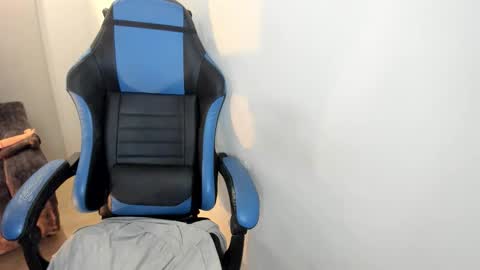 scarbadgirl_ online show from 11-20-25, 03:50