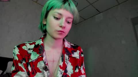 Snapshot of scarle_whisper chatting on 06-03-26, 05:51 Emmy online show from 06-03-26, 05:51