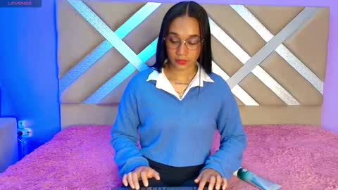 Snapshot of scarleett_ebony chatting on 11-16-25, 12:11 scarleett_ebony online show from 11-16-25, 12:11