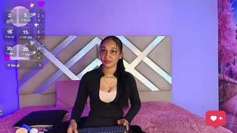 Snapshot of scarleett_ebony chatting on 11-18-25, 07:40 scarleett_ebony online show from 11-18-25, 07:40