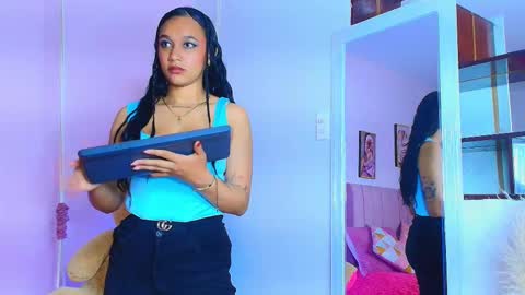 Snapshot of scarleett_ebony chatting on 11-25-25, 07:36 scarleett_ebony online show from 11-25-25, 07:36