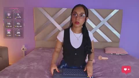 Snapshot of scarleett_ebony chatting on 12-03-25, 07:56 scarleett_ebony online show from 12-03-25, 07:56