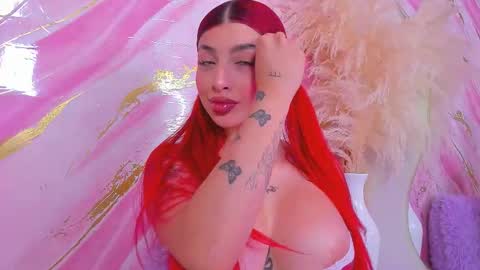 Snapshot of scarleett_jones chatting on 01-13-26, 10:04 scarleett jones online show from 01-13-26, 10:04