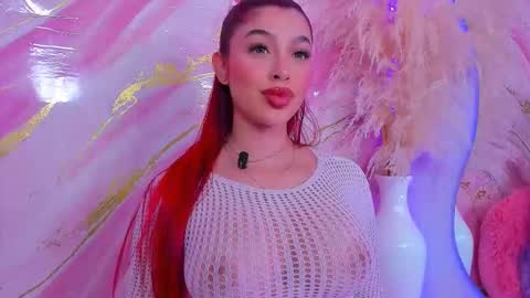 Snapshot of scarleett_jones chatting on 02-25-26, 10:19 scarleett jones online show from 02-25-26, 10:19