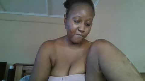 Snapshot of scarlet_25142359 chatting on 09-17-25, 09:55 scarlet_25142359 online show from 09-17-25, 09:55