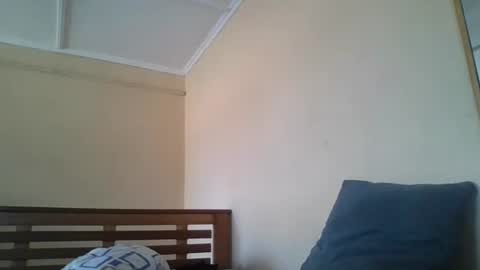 Snapshot of scarlet_25142359 chatting on 10-20-25, 09:43 scarlet_25142359 online show from 10-20-25, 09:43