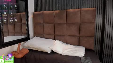 Snapshot of scarlet__love__ chatting on 07-15-26, 11:59 scarlet__love__ online show from 07-15-26, 11:59