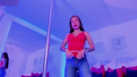 Snapshot of scarlet_castro chatting on 02-14-26, 07:21 Scarlet online show from 02-14-26, 07:21