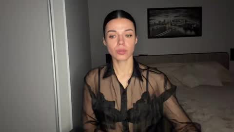 Sophie online show from 06-01-26, 06:59